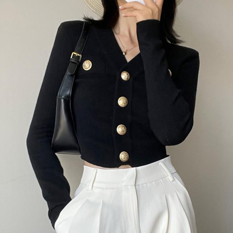 Women'S Fashion From The 90S - Altın Düğme Ön Örgü Hırka Kadın