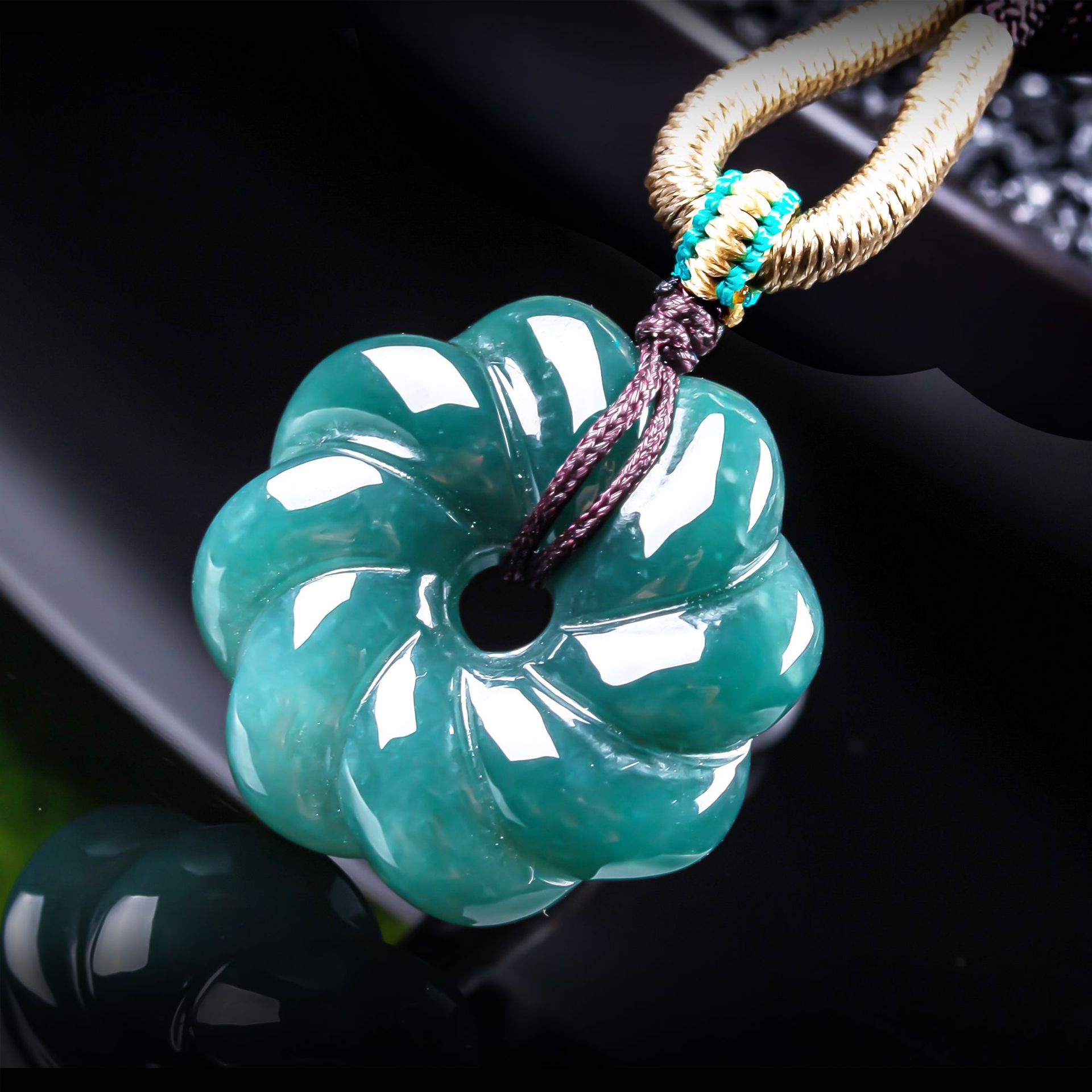 Doğal Birman Yeşim Taşı Çiçek  - Women Fashion Necklace incelemesi ve fiyatı