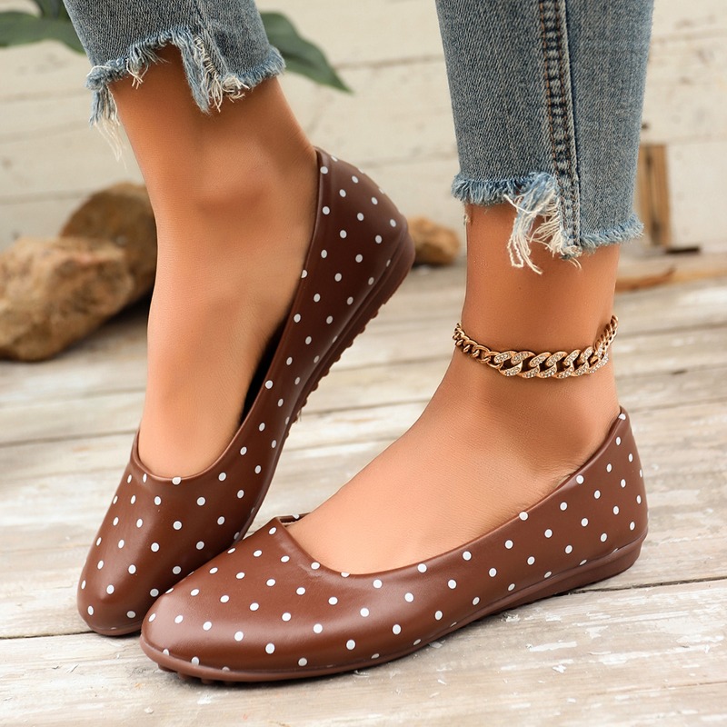Bayan Beyaz Puantiyeli Yuvarla - Women'S Fashion Walking Shoes incelemesi ve fiyatı