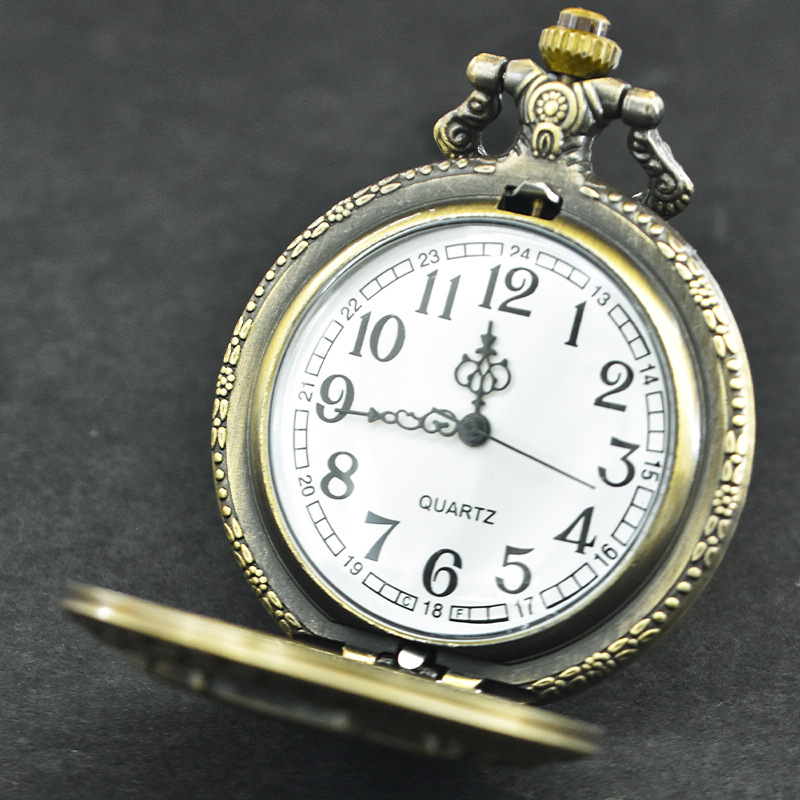 Yeni Anime One Piece Serisi Ce - Women'S Fashion Quartz Watch incelemesi ve fiyatı