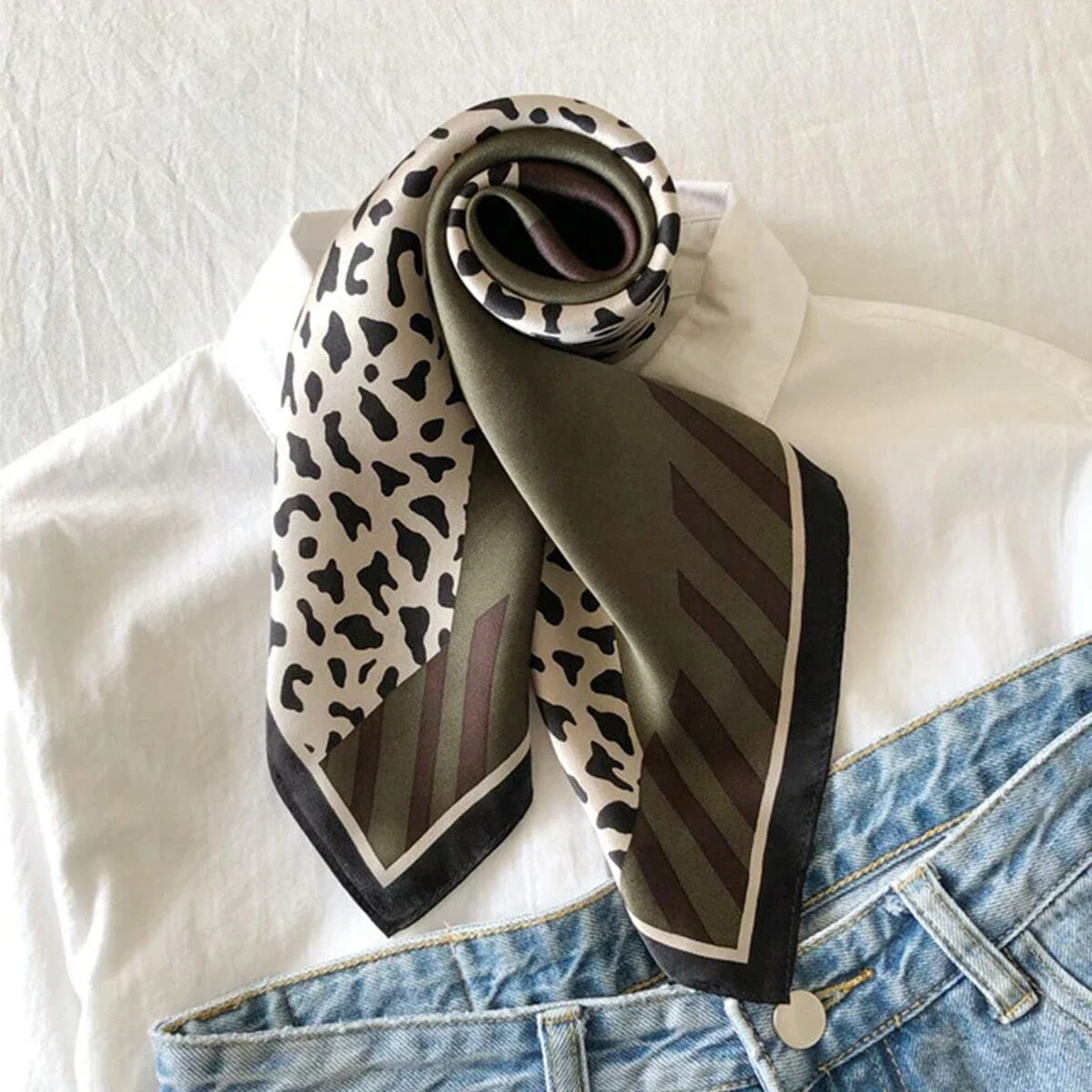 1 Adet Kadın Modası ve Minimal - Women'S Fashion Of The 70S incelemesi ve fiyatı